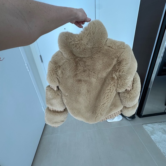 Goldbergh Tan Ski & Snow Jacket - Picture 12 of 13